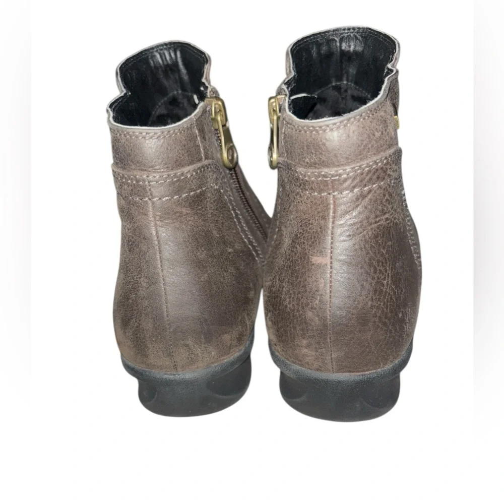 Aravon sole good 5”