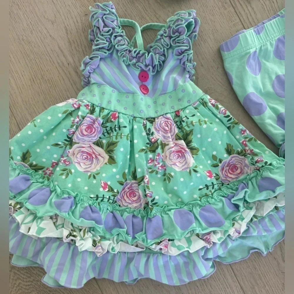 N/A gorgeous piece