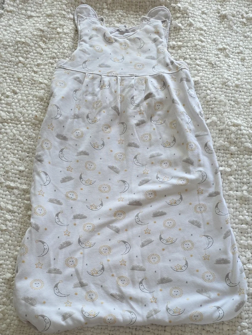 Kissy Kissy white soft baby sleep sack 0-6