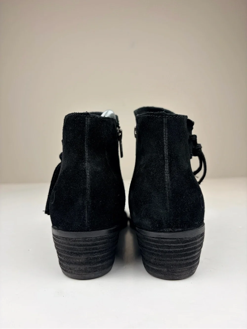 Born stylish black