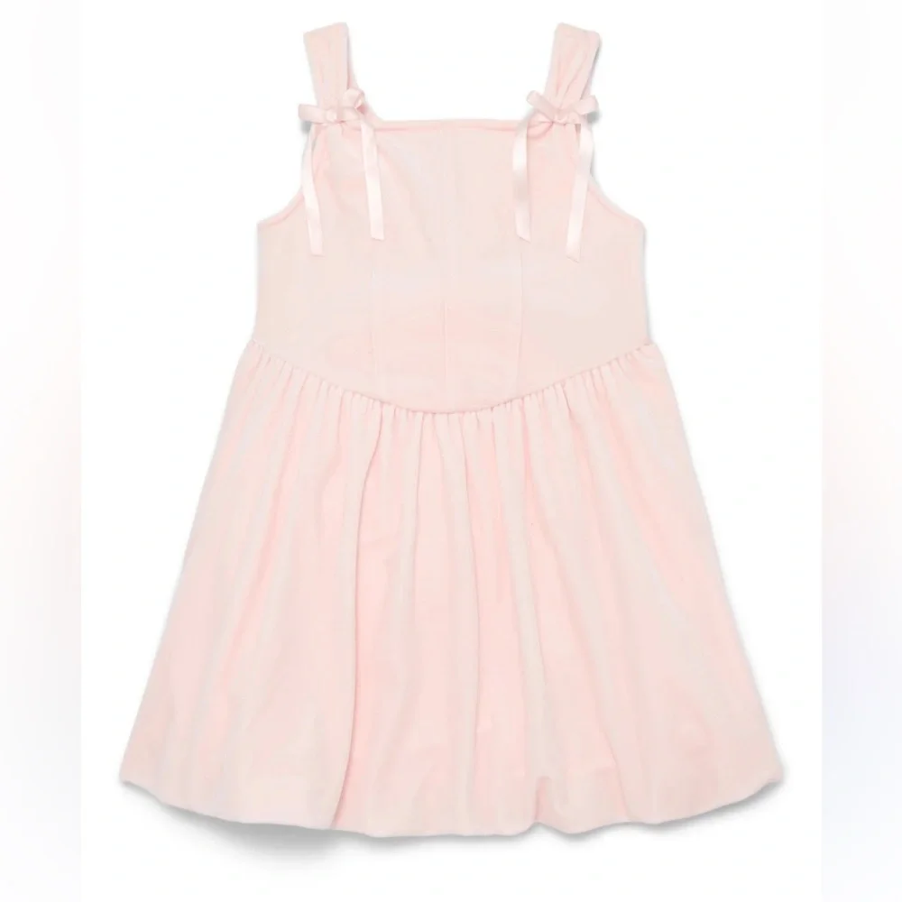 weekend academy this shimmering