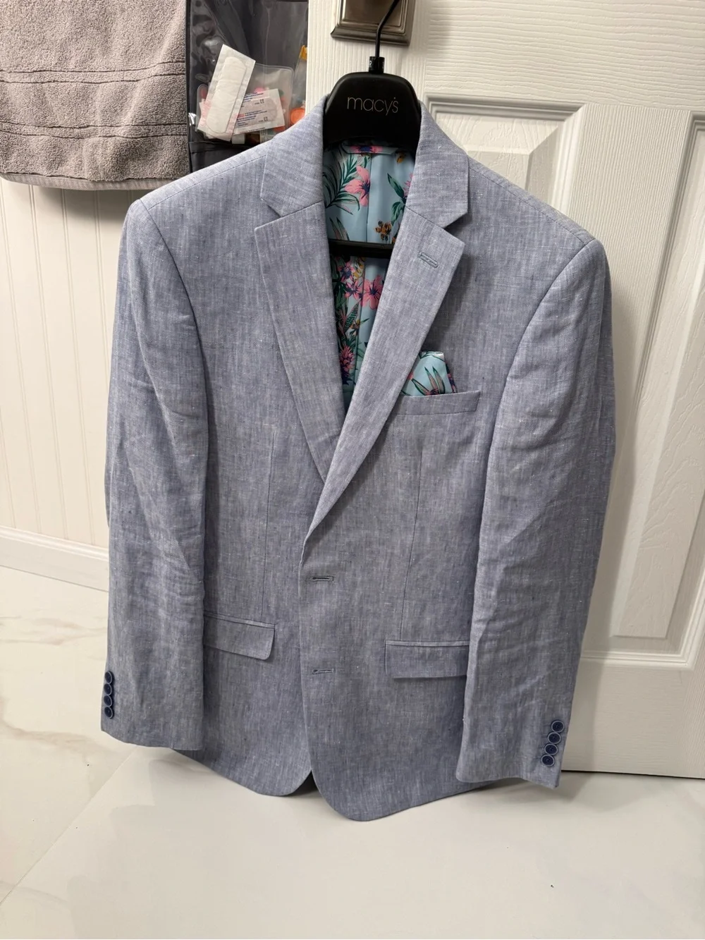 Bar III light blue