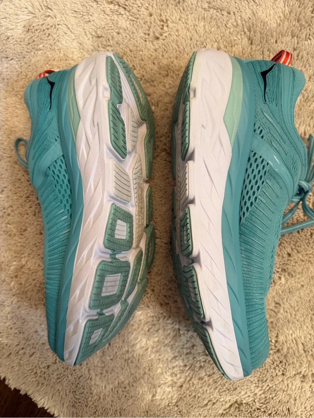 Hoka One One hoka one