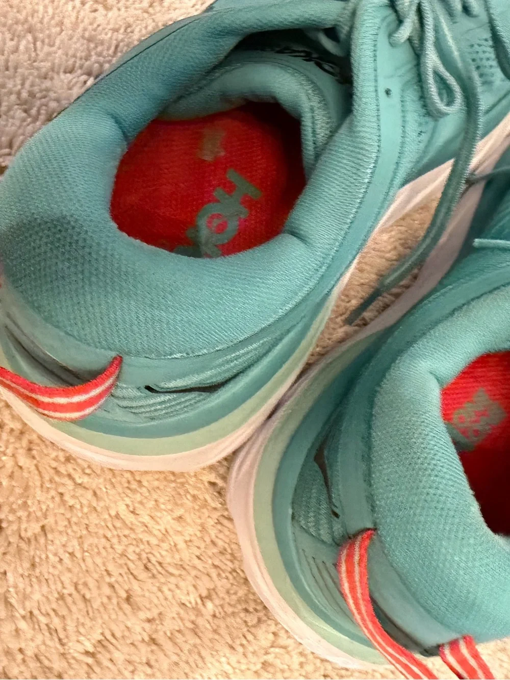 Hoka One One hoka one