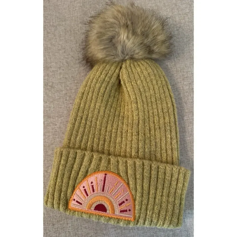 HaT virginia wolf