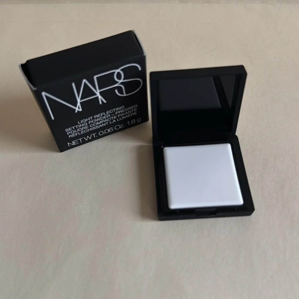 NARS Light Reflecting Pressed Setting Powder Mini Travel 0.04oz NIB Crystal