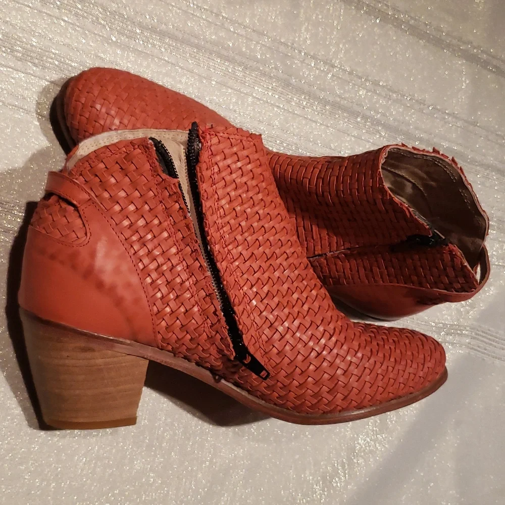 Catherine Malandrino women heel solid