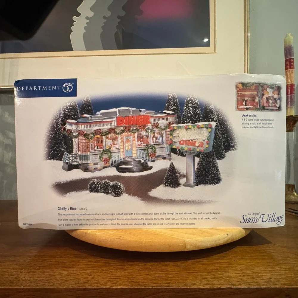 Department 56 Shelly's Diner Snow Village Retro Style 55008 Dept 56 in Box *READ