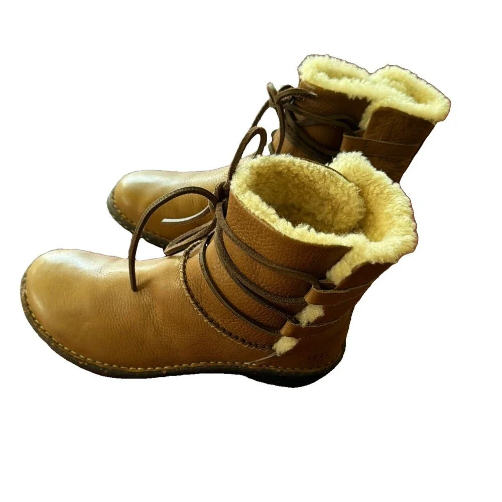 UGG caspia style
