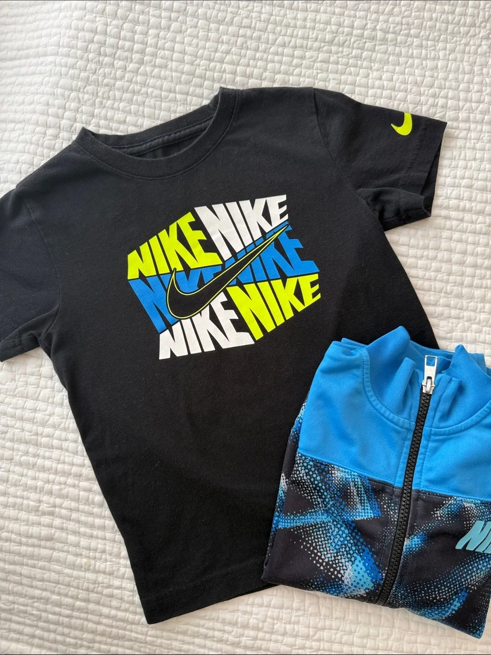 Nike blue white