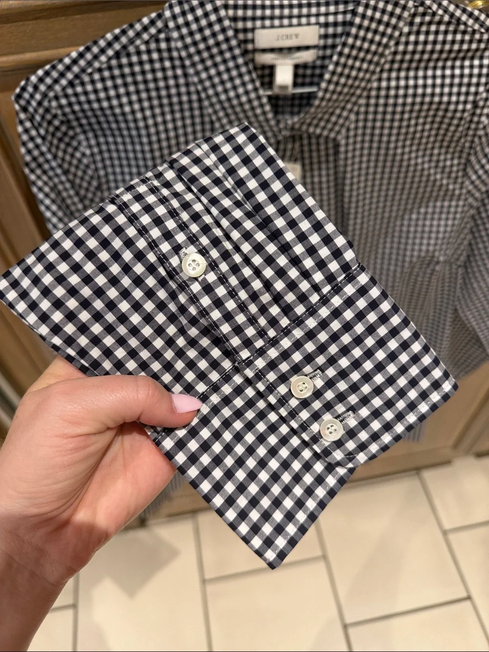 J. Crew dog size smoke
