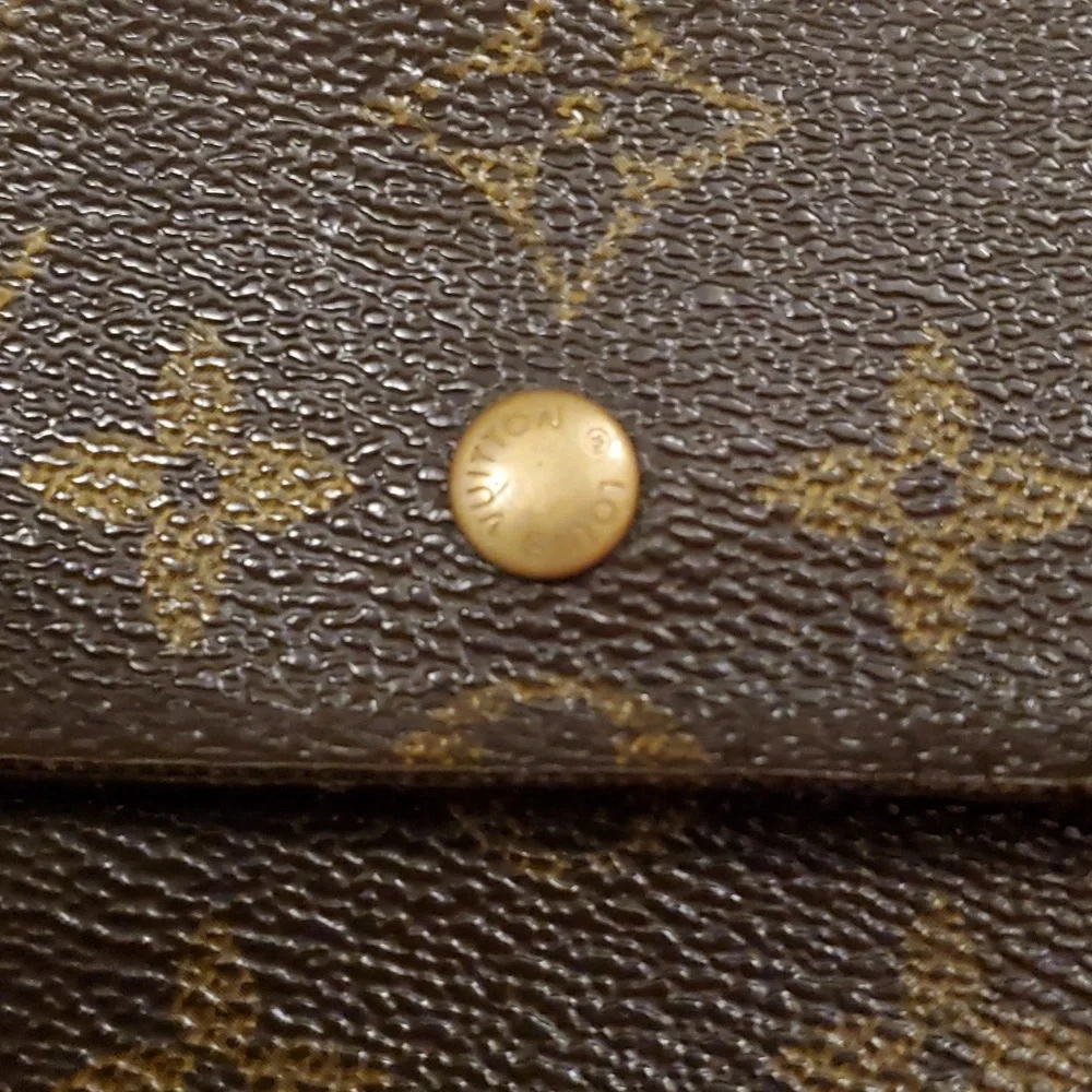 Louis Vuitton very good