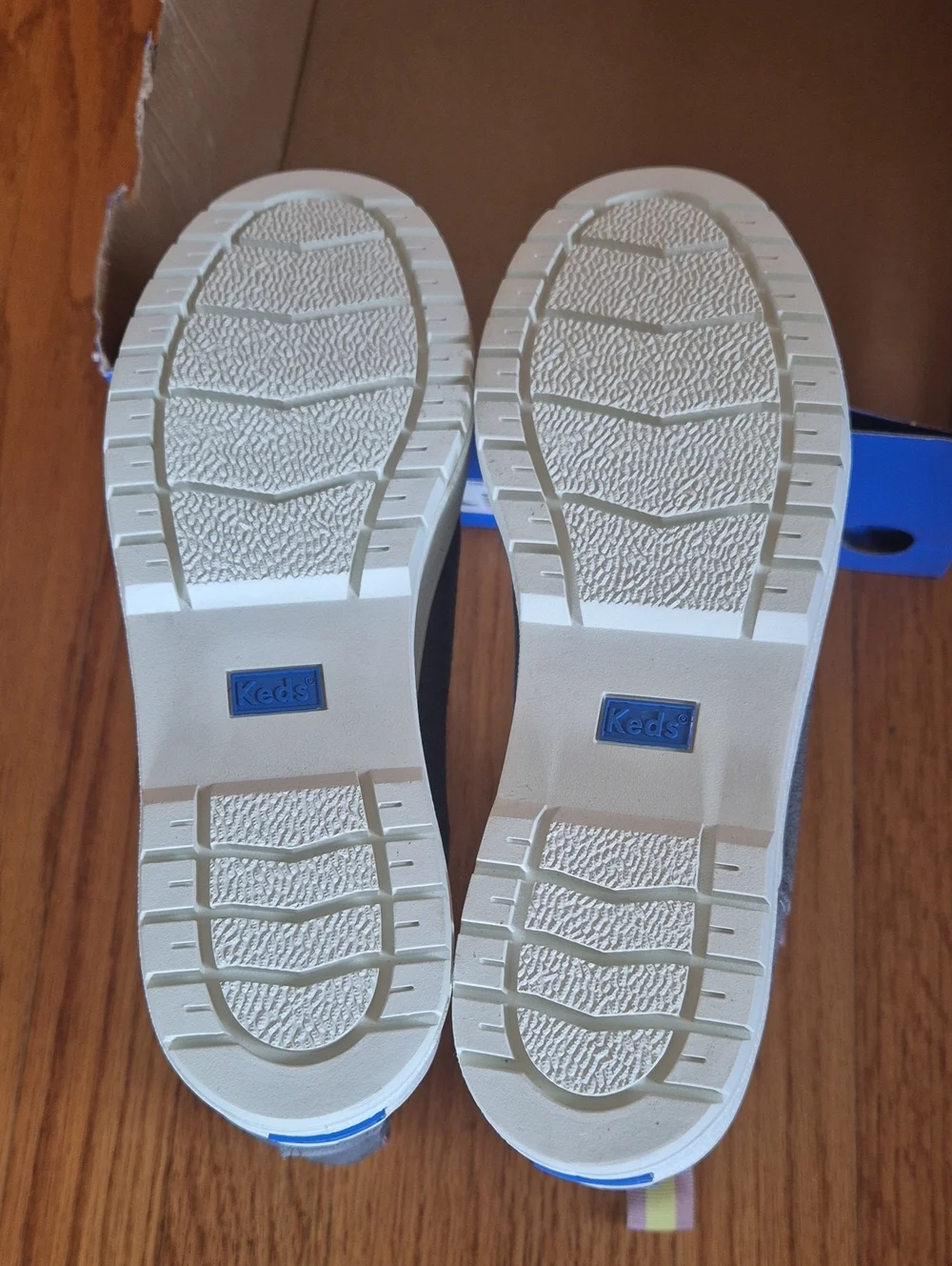 Keds women gray
