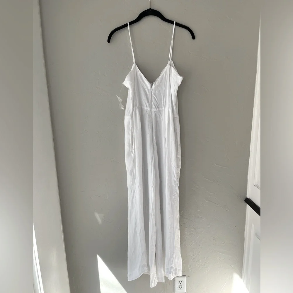 Free People reposhing this