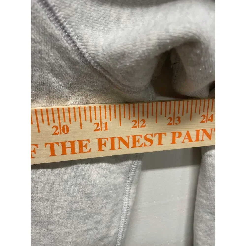 Nike men gray