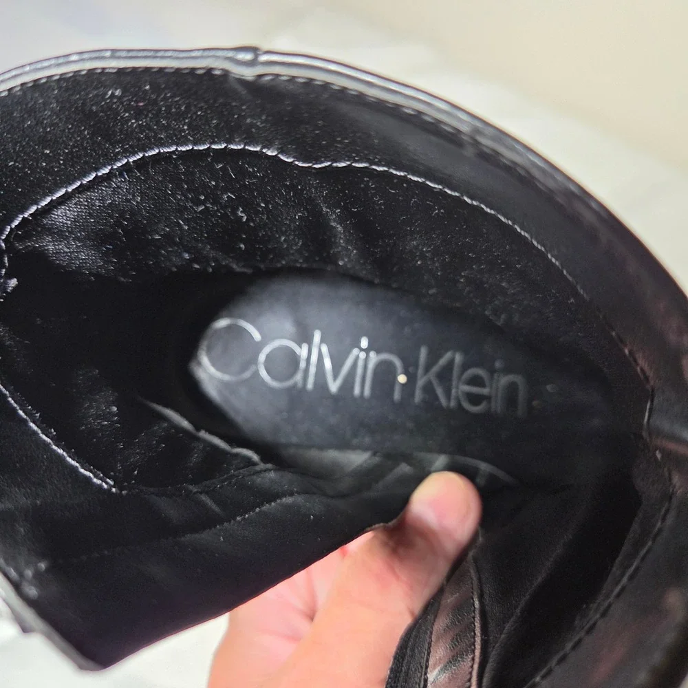 Calvin Klein calvin klein