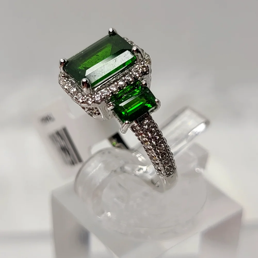 Emerald cut Chrome Diopside Ring