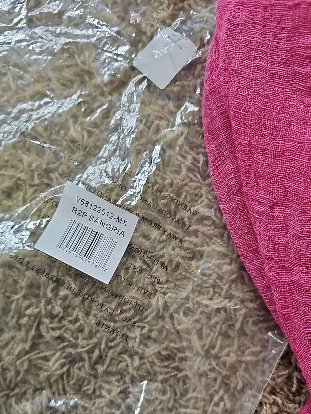 NWT Vince Camuto Scarf 100% Cotton Crinkled Gauze Texture Frayed Tassel Edges