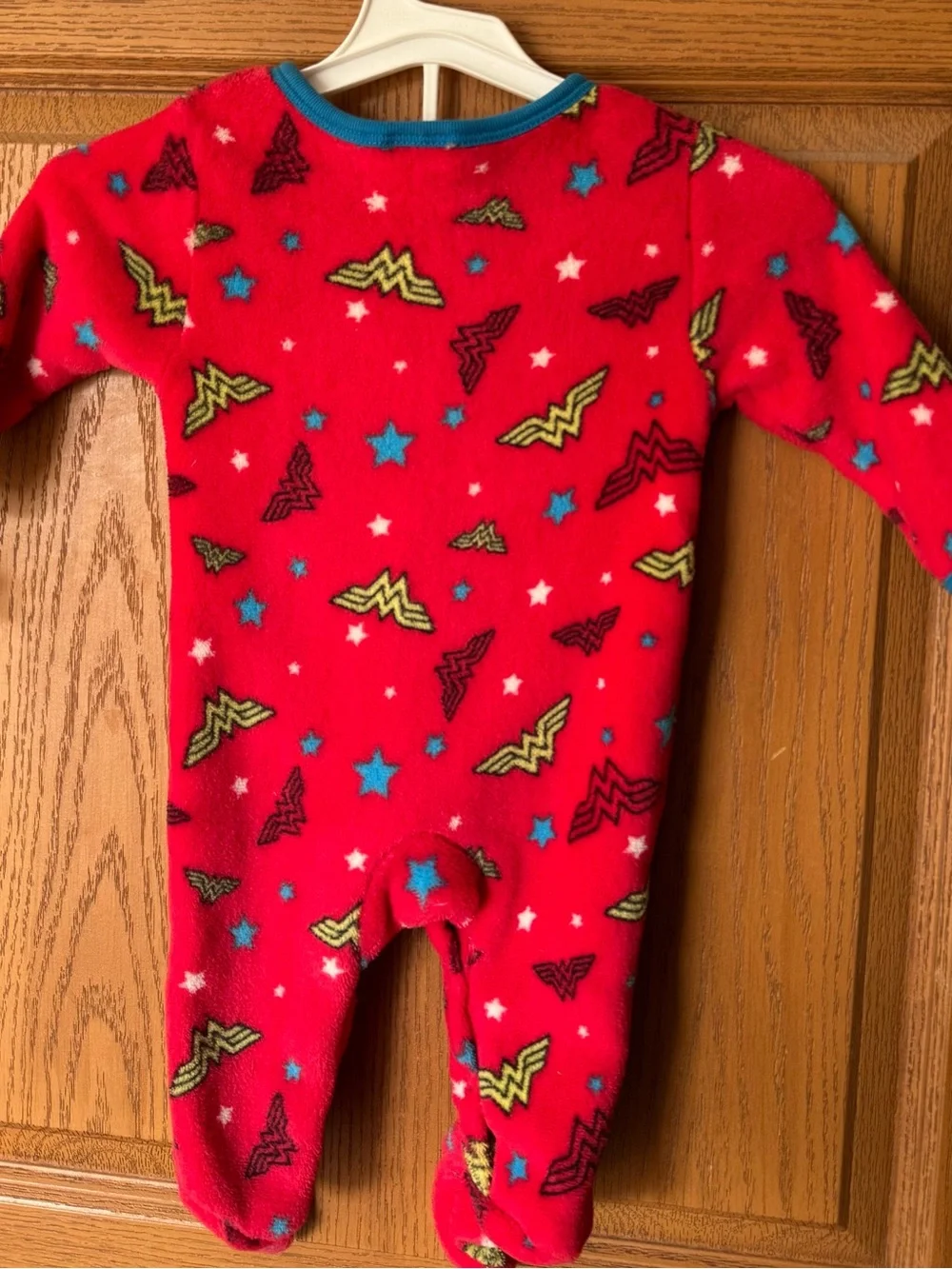 NWT Wonder Woman Baby Fleece Footed Romper Red 3-6 Months