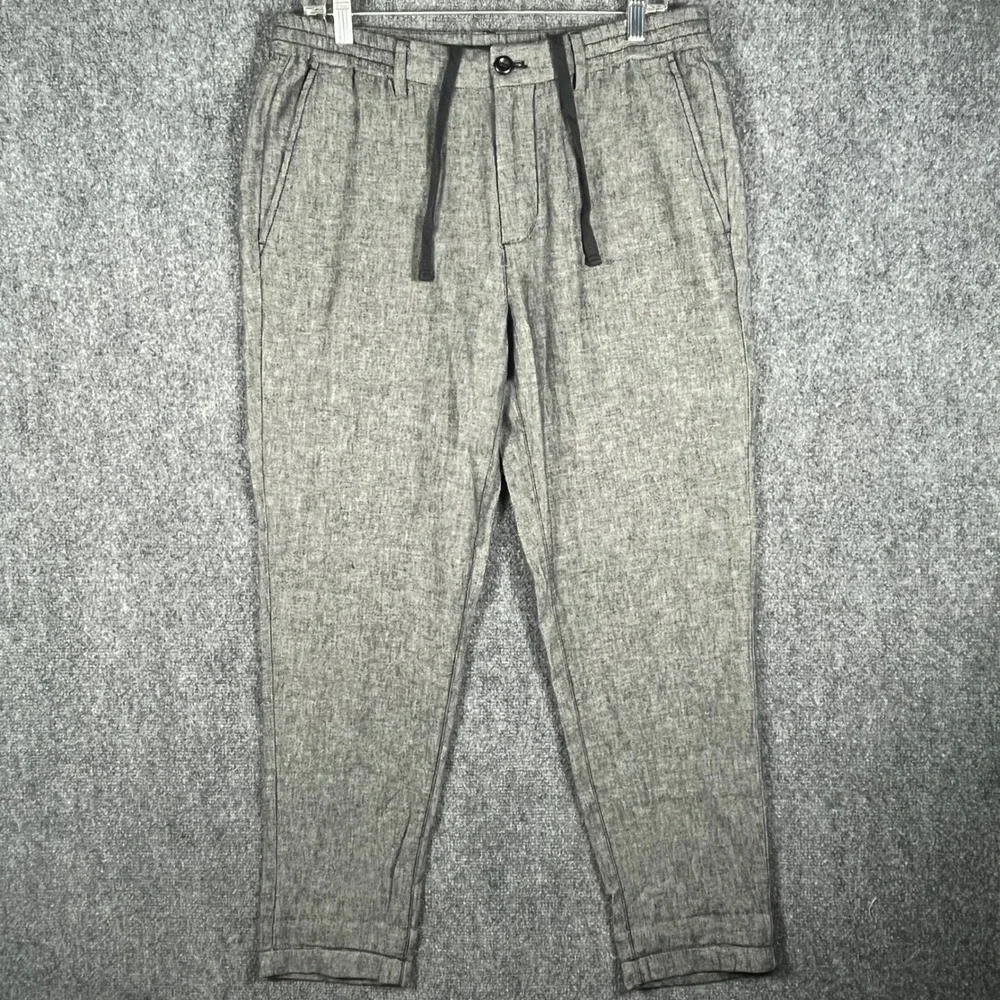 Banana Republic stylish banana
