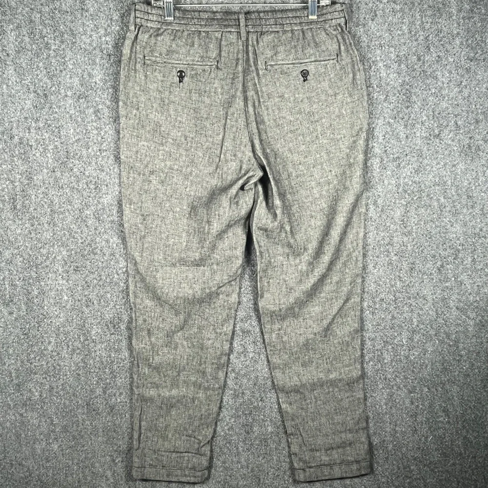 Banana Republic stylish banana