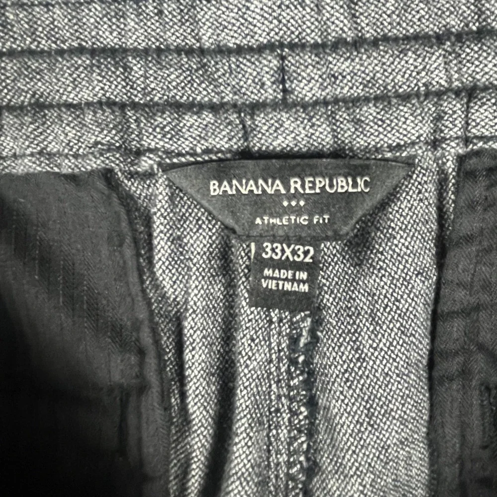 Banana Republic stylish banana
