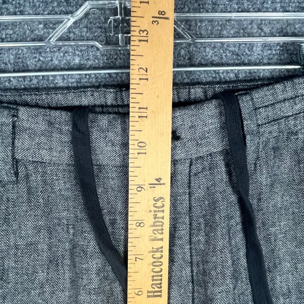 Banana Republic stylish banana