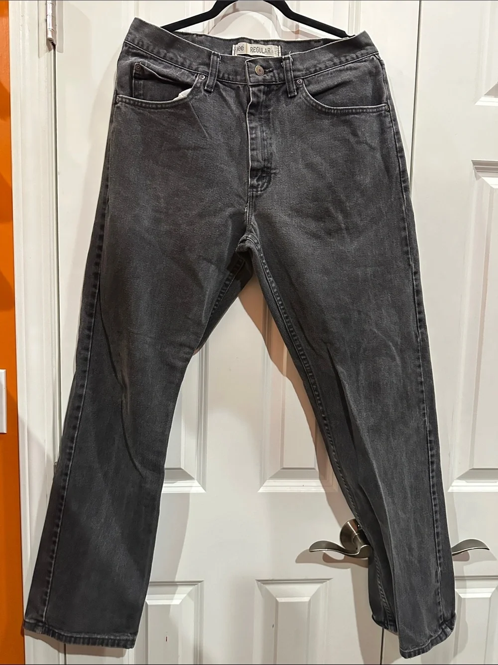 Lee Men's Relaxed Black Jeans size 34x32