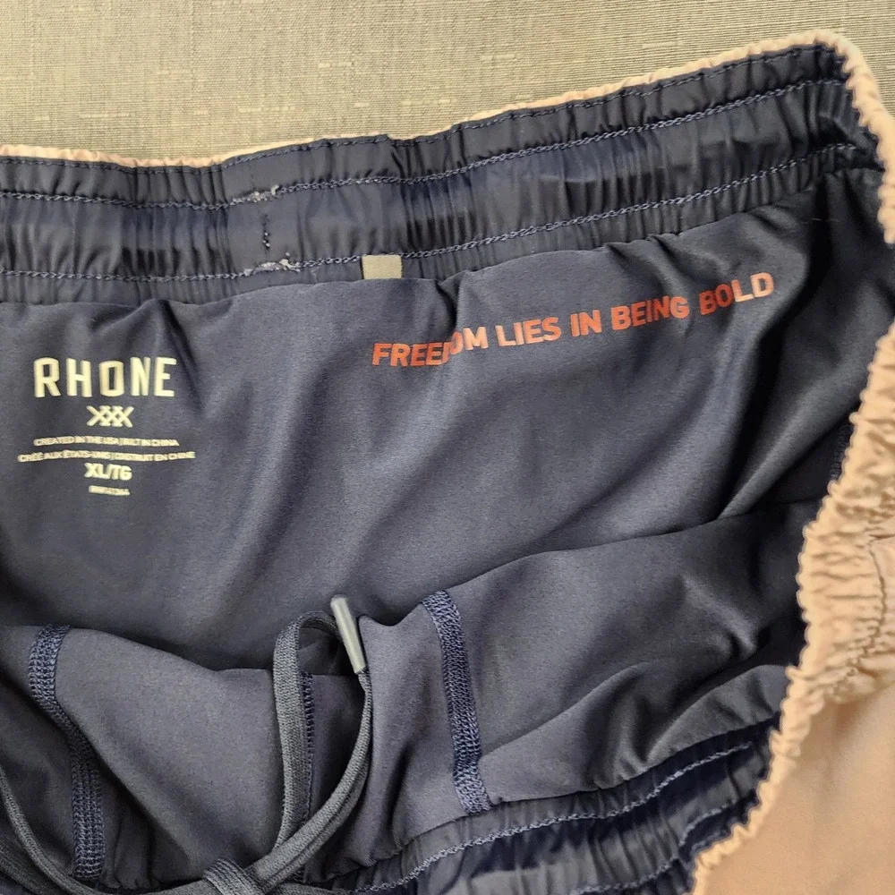 RHONE mako shorts