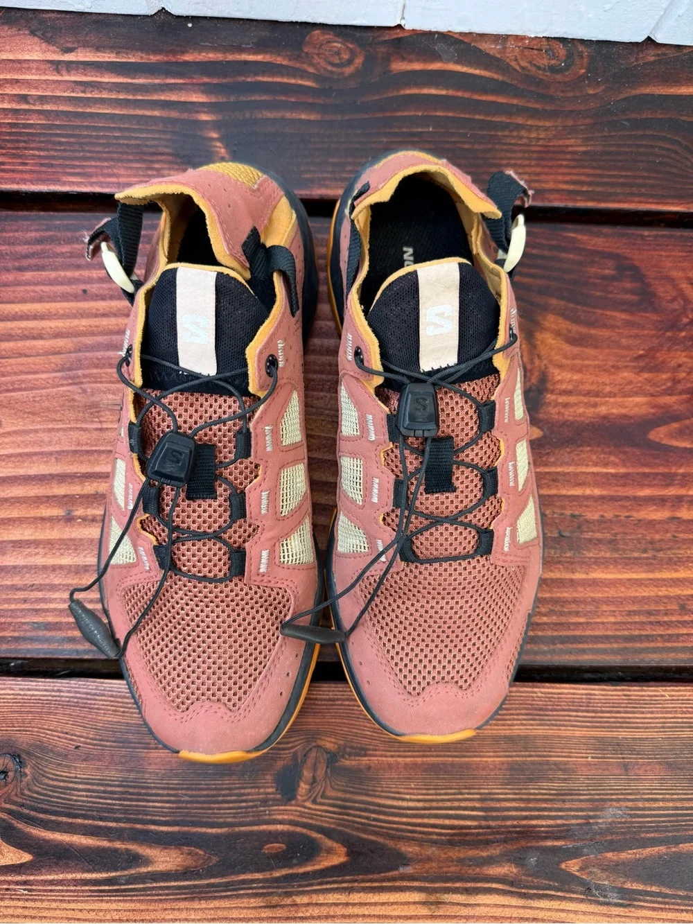 Salomon ready breathability shoes