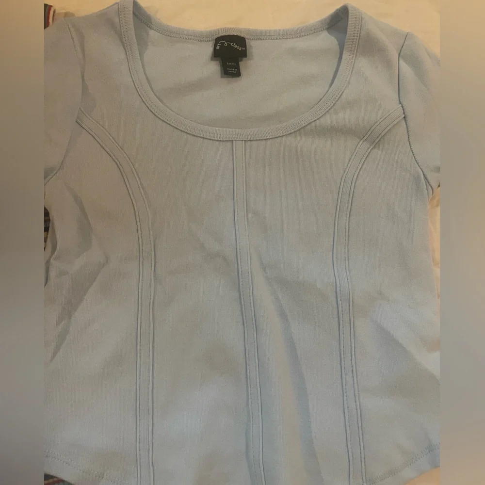 N/A outfitters top urban