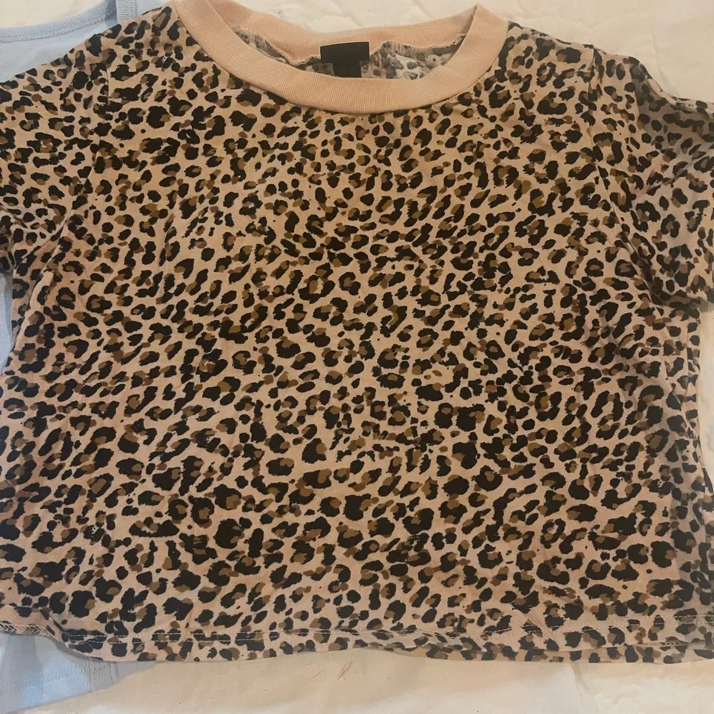 N/A urban top from