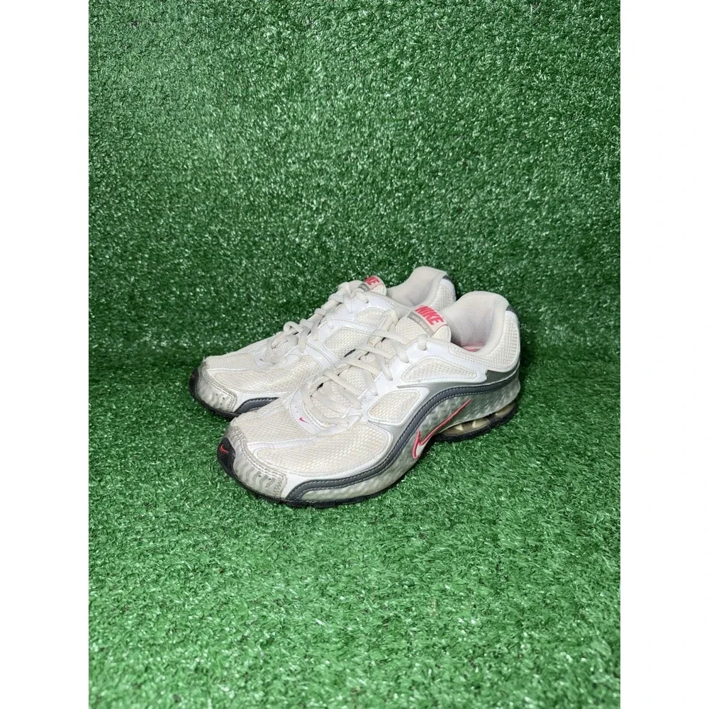 Nike reax run