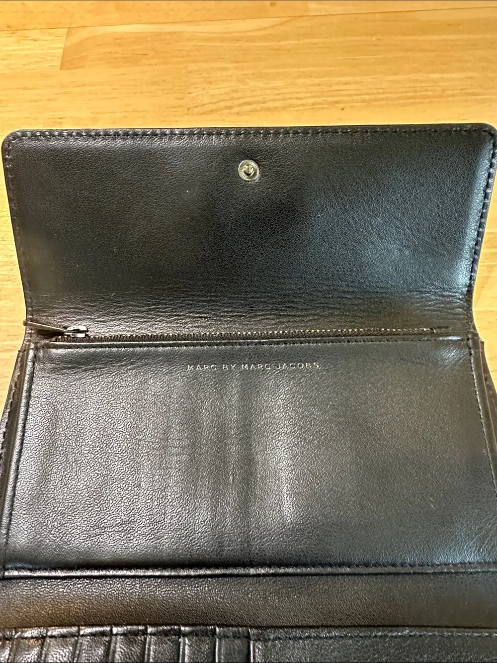 Marc By Marc Jacobs smooth black
