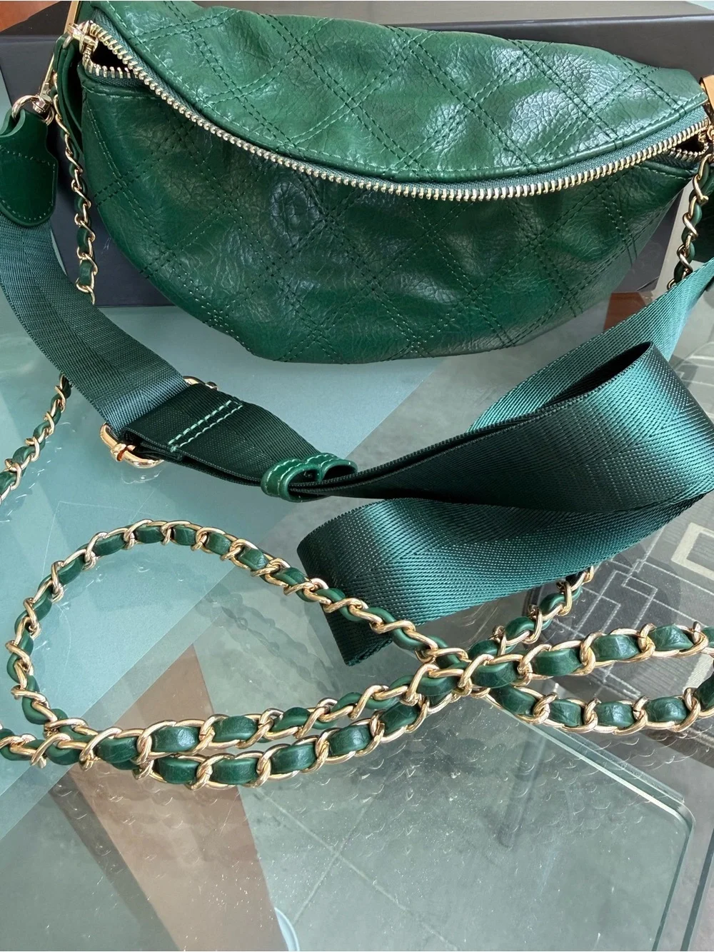 Urban Expressions elegant quilted