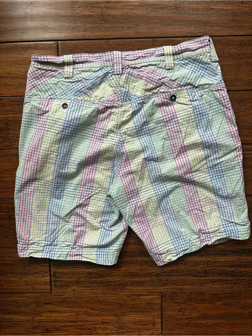 Robert Graham shipping holes size