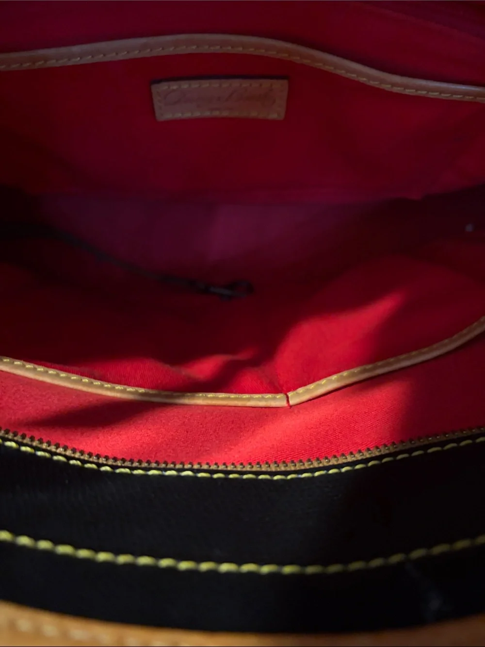 Dooney & Bourke structured black