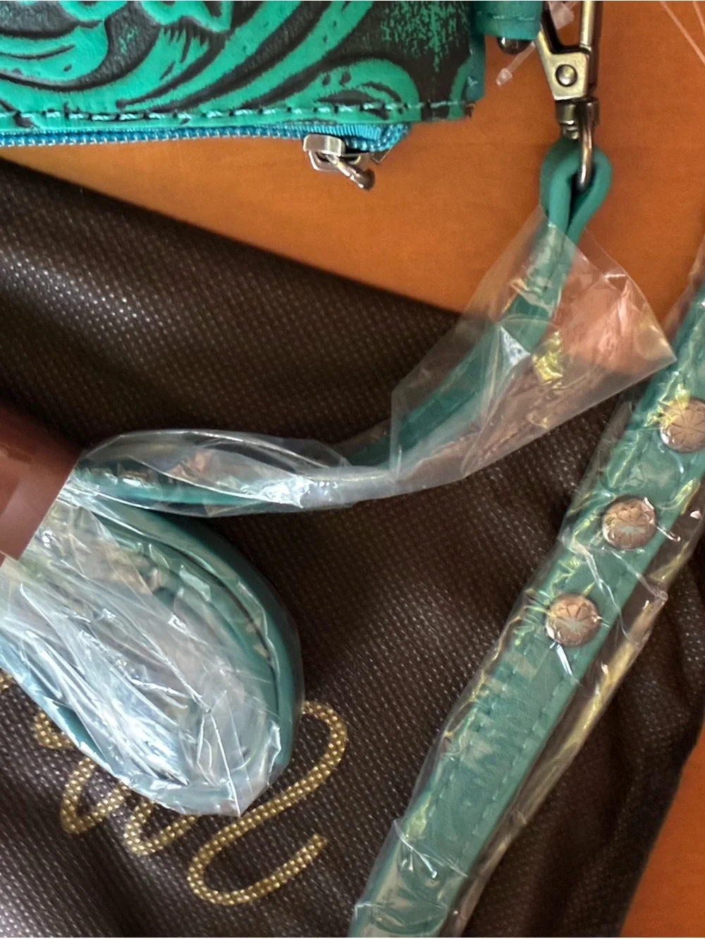 Wrangler teal wristlet