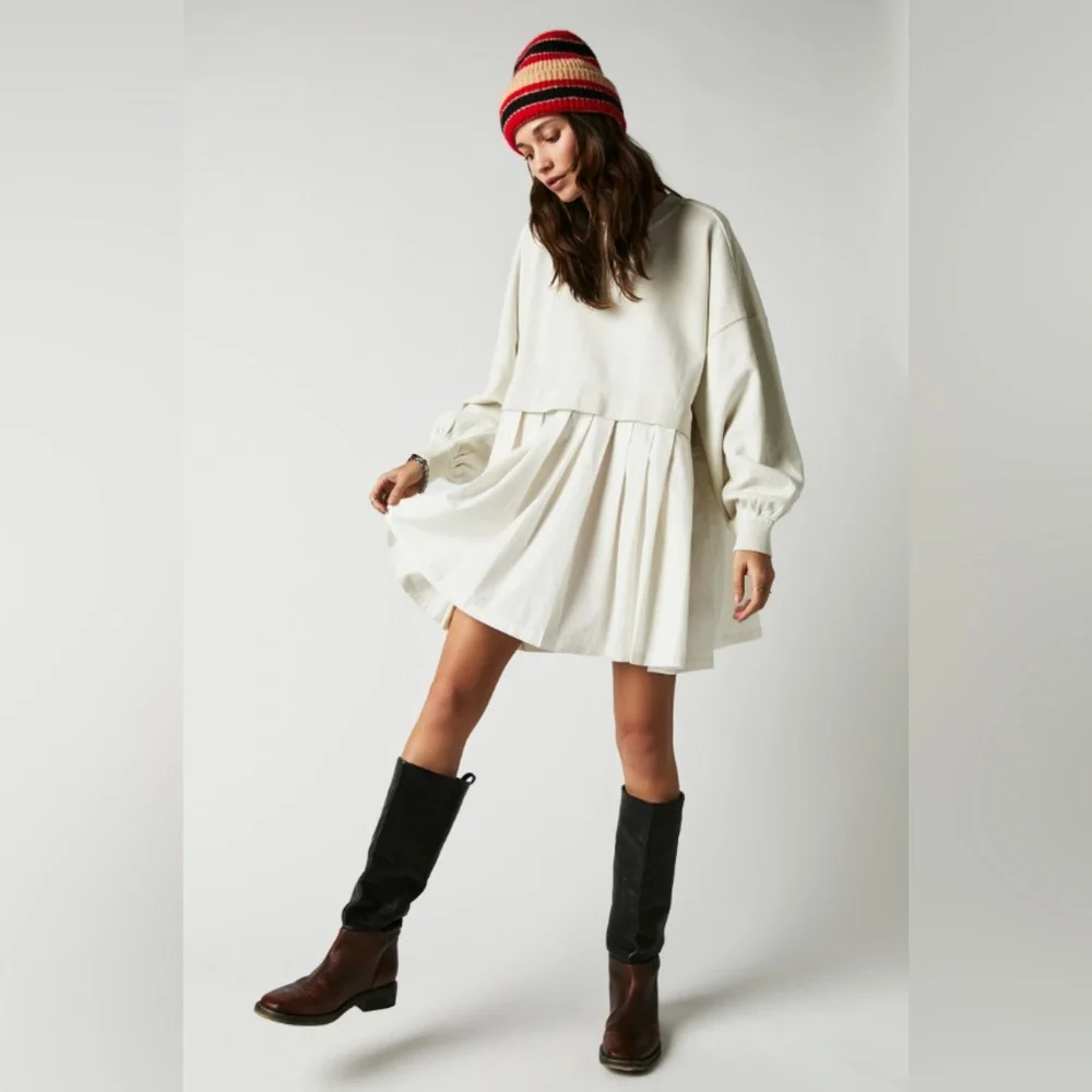 Free People this sweatshirt