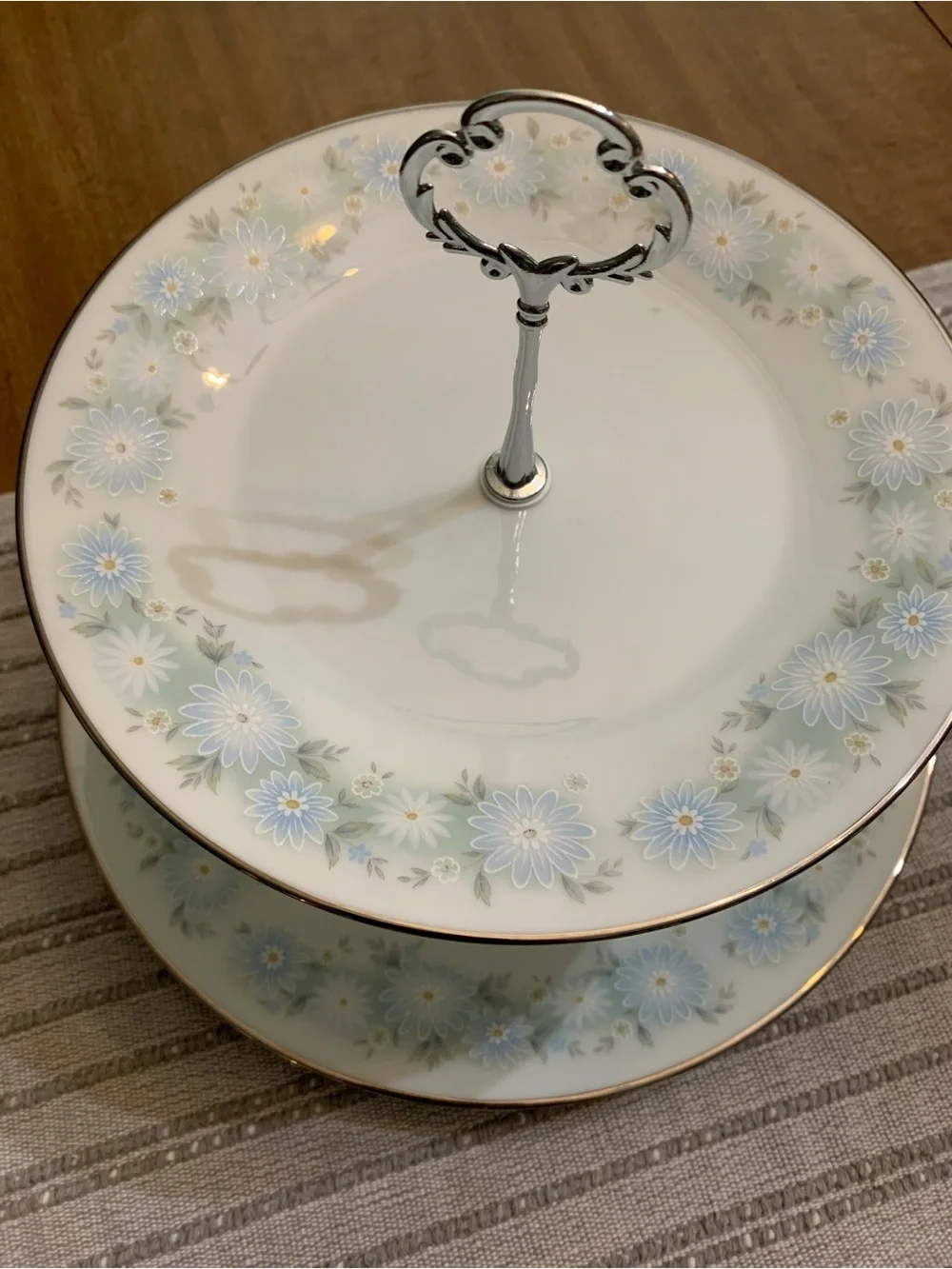 Noritake elegant two