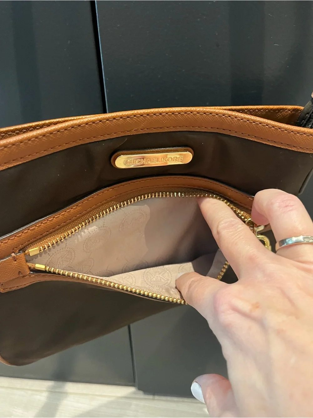Michael Kors compact few michael