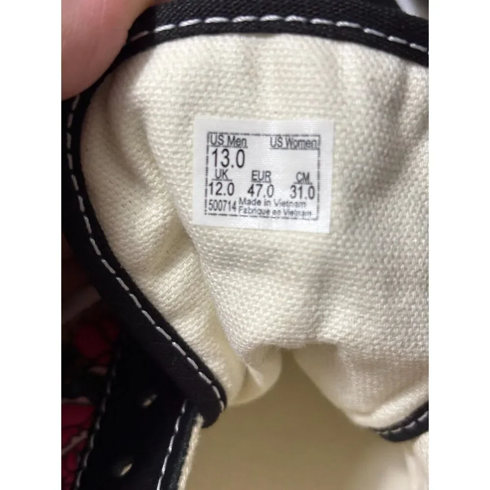 Vans tnew tags
