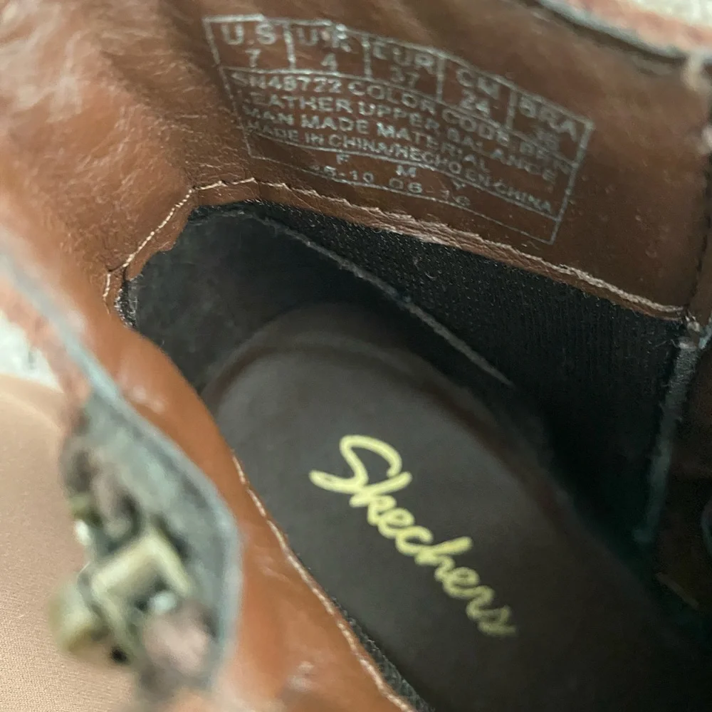 Skechers new stylish