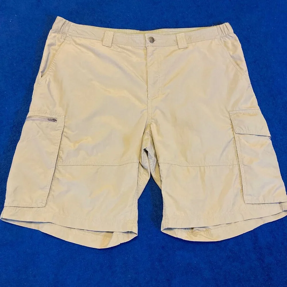 Columbia cargo shorts