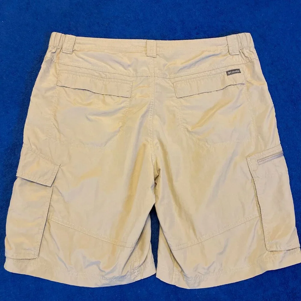 Columbia cargo shorts