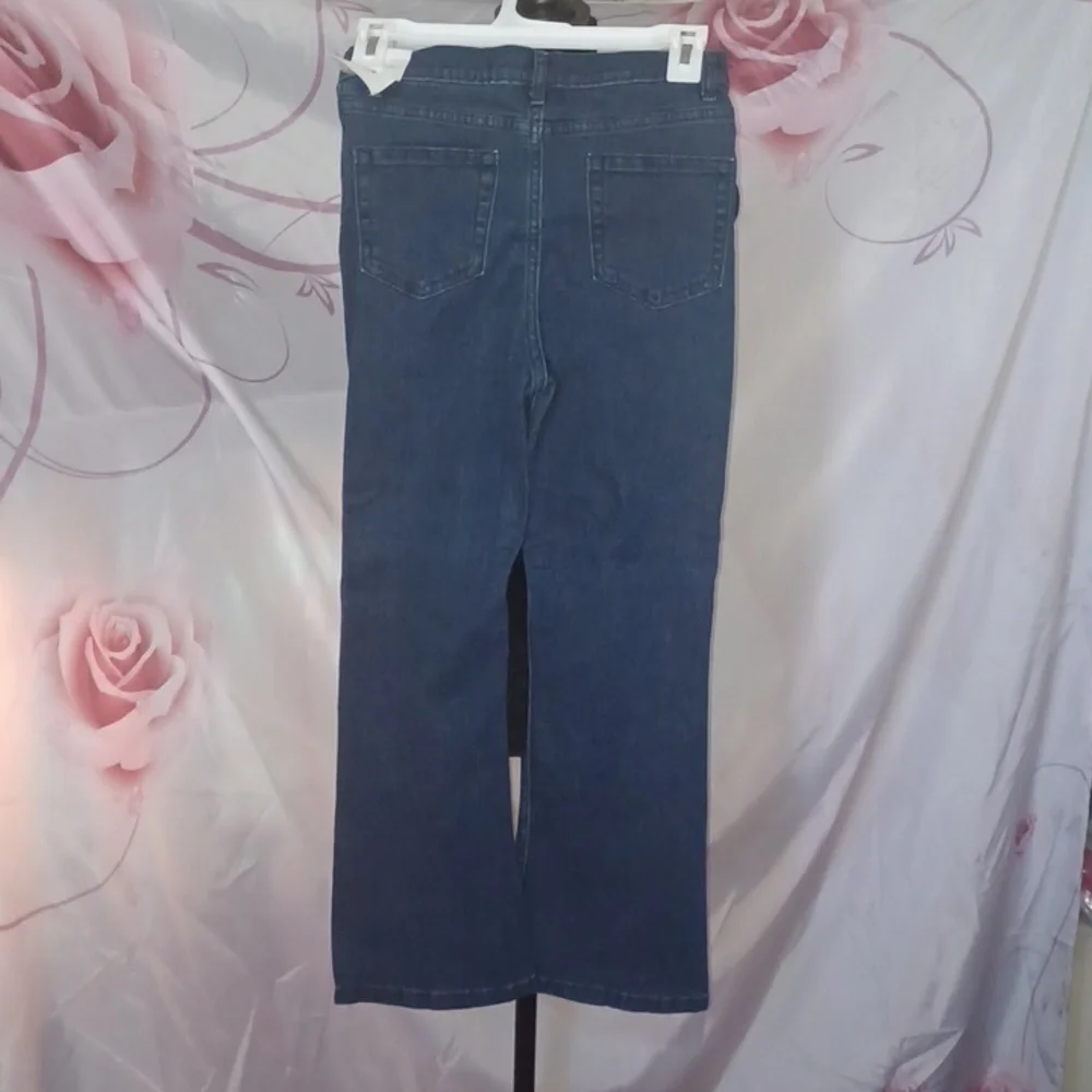 Free Assembly girls size