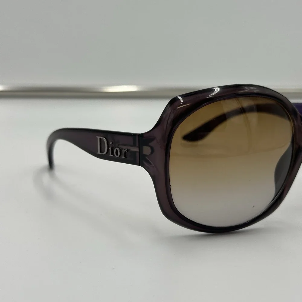 Dior product pair