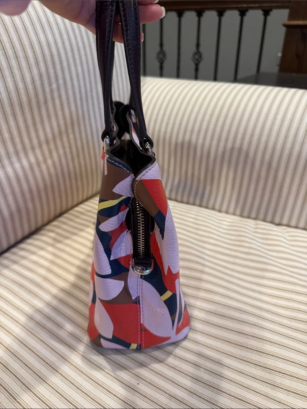 Kate Spade  Jackson floral toss Medium Satchel handbag purse