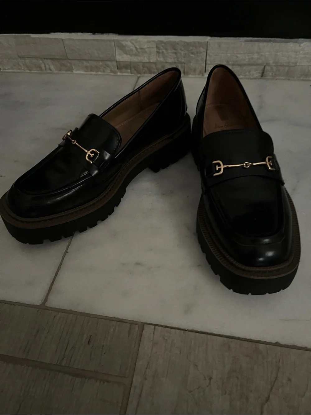 Sam Edelman polished black