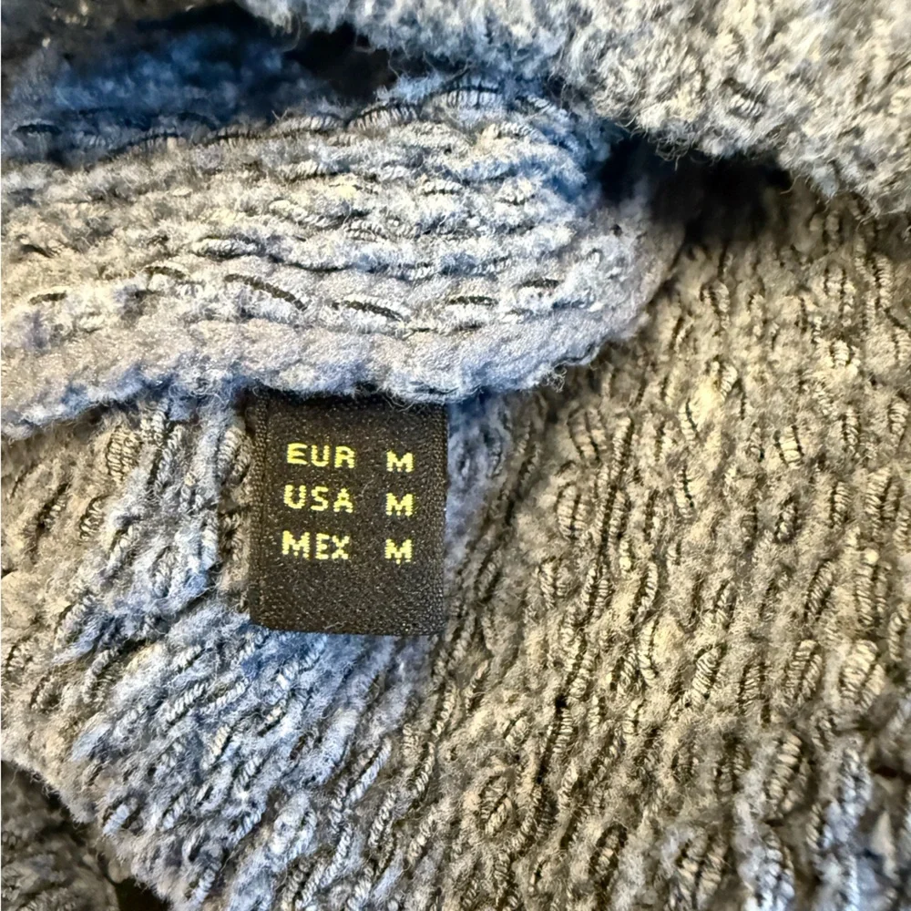 Massimo Dutti Men’s sweater Blue Knit Crewneck Size Medium